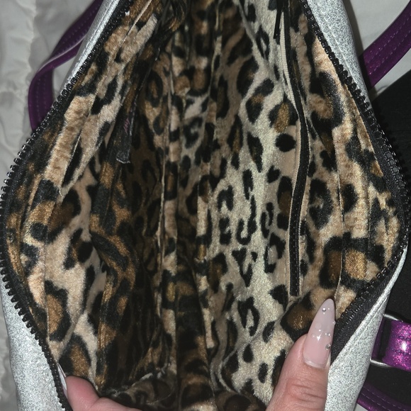 2000s Trophy Queen GlamRockPurple and Silver Glitter Bag - Picture 5 of 5